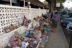 20120117-162513_laos_luc
