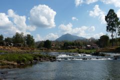 20120124-141904_laos