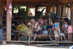 20120125-113425_laos_luc