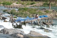 20120129-151603_laos