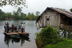 20120217-090252_cambodge_luc