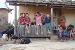 20120302-172428_nepal_luc