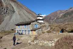 20121020-082256_nepal_luc