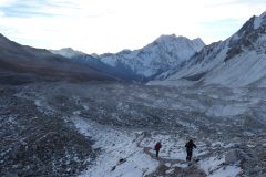 20121021-062448_nepal_luc