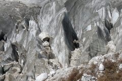 20121022-102316_nepal
