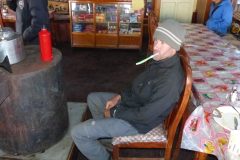 20141125_072407_ght_nepal_est